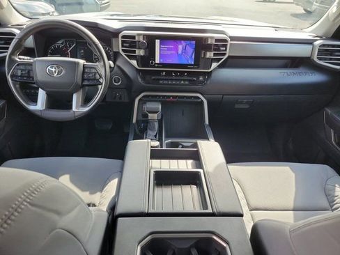 Used 2022 Toyota Tundra SR5 image 21