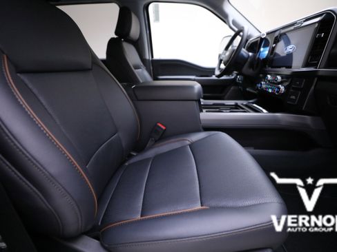 New 2026 Ford F250 Lariat w/ Chrome Package image 11