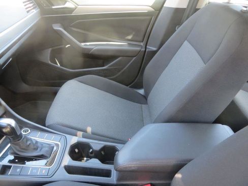 Used 2020 Volkswagen Jetta S w/ Driver Assistance Package FWD image 21