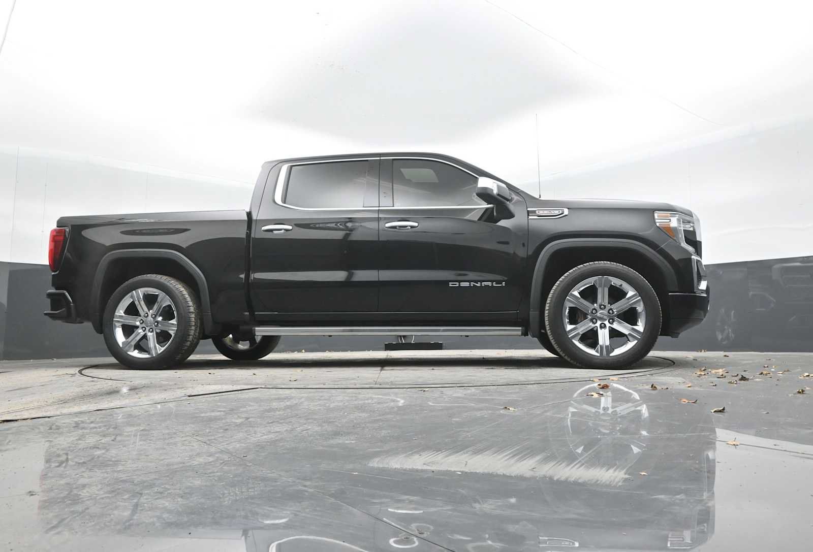 Used 2019 GMC Sierra 1500 Denali w/ Denali Ultimate Package AWD/4WD image 47