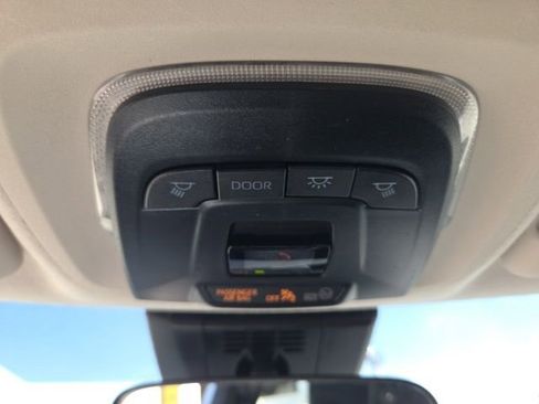 Used 2024 Toyota Corolla LE image 21