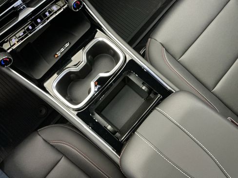 New 2026 Chevrolet Traverse Z71 w/ Driver Confidence Package image 22