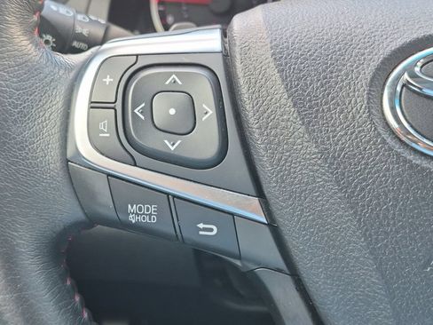 Used 2017 Toyota Camry SE FWD image 22