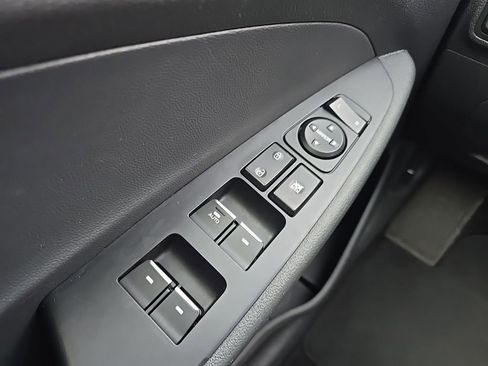 Used 2019 Hyundai Tucson Limited image 16