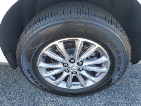 Used 2023 Buick Enclave Essence w/ Trailering Package, 5000 lbs. image 6