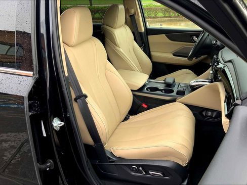 Certified 2024 Acura MDX w/Advance Package image 8