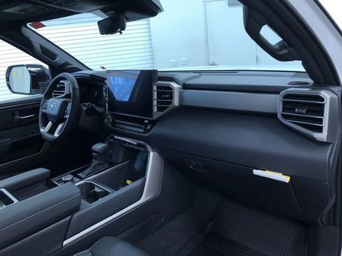 New 2026 Toyota Tundra Limited image 17