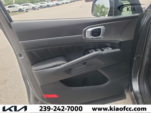 Certified 2021 Kia Sorento SX AWD/4WD image 22