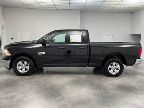 Used 2024 RAM 1500 Classic SLT image 4
