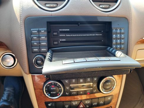 Used 2008 Mercedes-Benz GL 320 CDI 4MATIC image 20