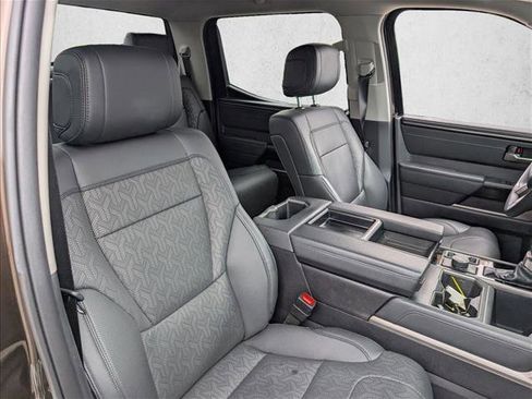 Used 2024 Toyota Tundra Limited image 18