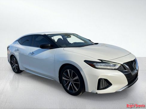 Used 2019 Nissan Maxima 3.5 S w/ Floor Mat Group FWD image 8