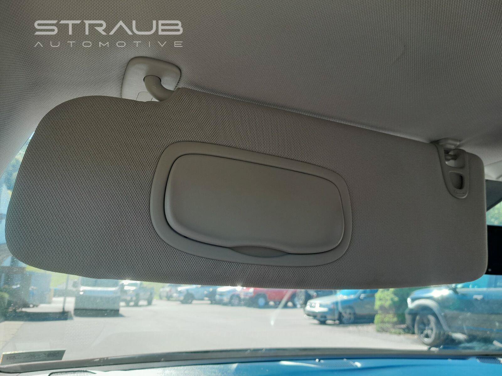 Used 2019 Chrysler Pacifica Limited FWD image 31