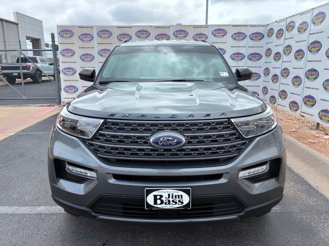 Certified 2023 Ford Explorer XLT w/ Equipment Group 202A RWD image 3