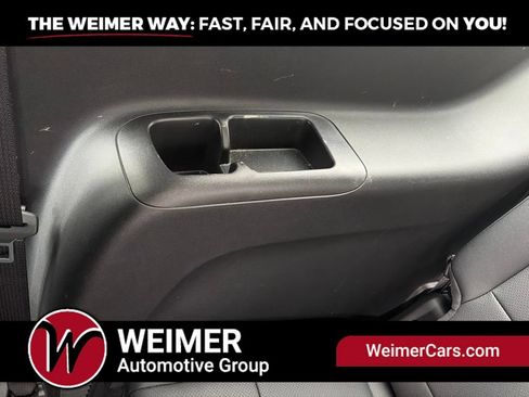 Used 2025 Chevrolet Traverse LT AWD/4WD image 17