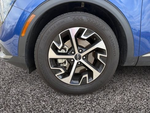 Used 2023 Kia Sportage EX image 14