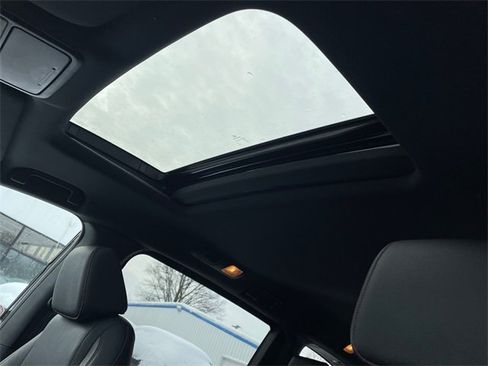 Certified 2024 Honda Odyssey Sport image 17