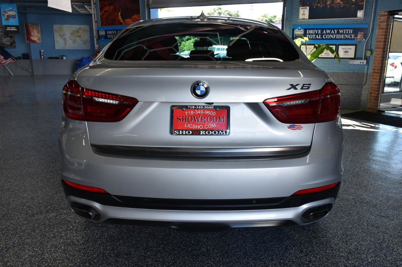 Used 2018 BMW X6 xDrive35i w/ Premium Package Essential AWD/4WD image 5