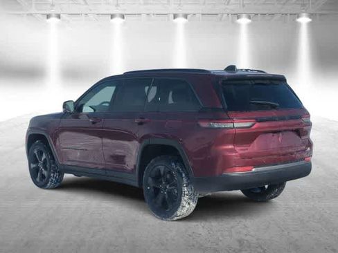 New 2026 Jeep Grand Cherokee Limited w/ Limited Altitude Package image 6