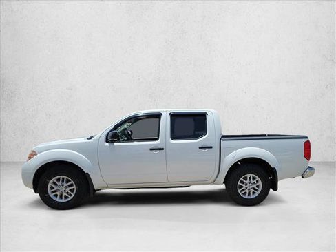 Used 2021 Nissan Frontier SV RWD image 8
