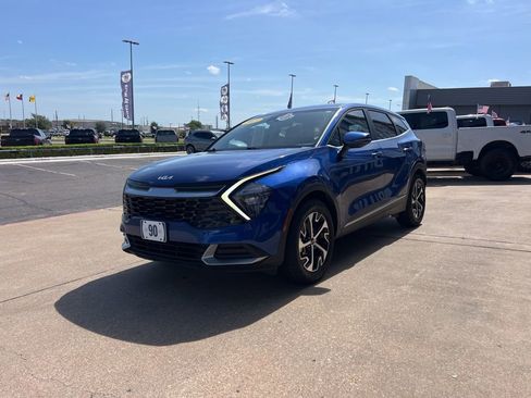 Used 2023 Kia Sportage EX FWD image 5