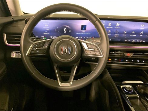 Used 2025 Buick Envision Preferred image 5