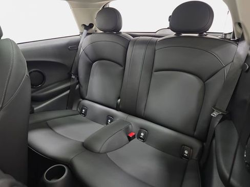 Certified 2024 MINI Cooper S FWD image 11