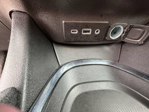 Used 2024 Chevrolet Malibu LT FWD image 34