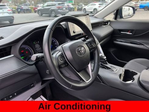 Used 2021 Toyota Venza LE w/ Carpet Mat Package (TMS) AWD/4WD image 15