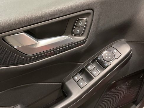 Used 2025 Ford Escape ST-Line Elite image 7