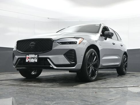 New 2026 Volvo XC60 T8 Ultra w/ Climate Package AWD/4WD image 39
