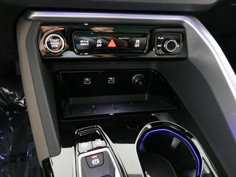 Certified 2025 Audi Q5 Premium w/ Convenience Package AWD/4WD image 19
