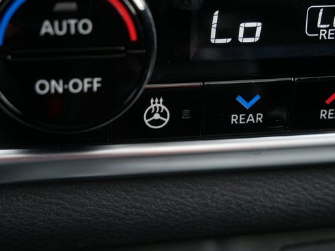 Used 2026 Nissan Rogue Platinum w/ Platinum Premium Package AWD/4WD image 25