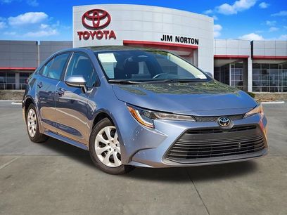 Used 2025 Toyota Corolla LE