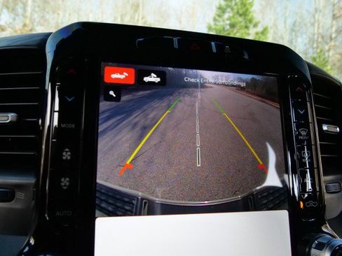 Used 2024 RAM 3500 Laramie w/ Night Edition image 20