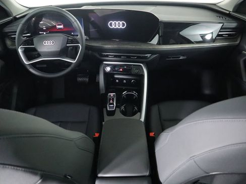 Used 2025 Audi Q5 Premium Plus w/ Premium Plus image 15