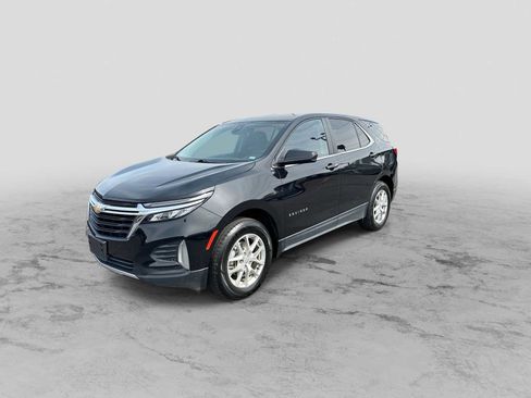 Used 2024 Chevrolet Equinox LT AWD/4WD image 4