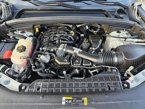 Used 2023 Jeep Grand Cherokee Limited image 20