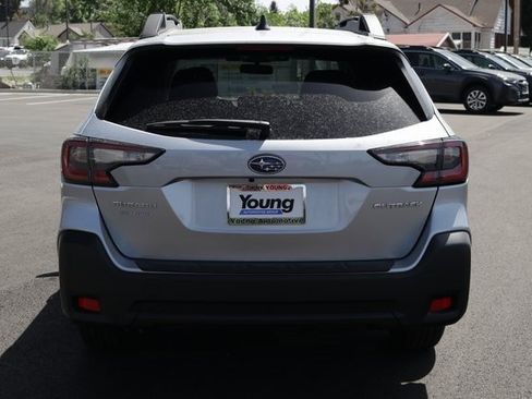 New 2025 Subaru Outback Premium image 4