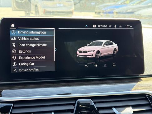 Used 2023 BMW 530e 530e Plug-In Hybrid RWD w/ Convenience Package image 18