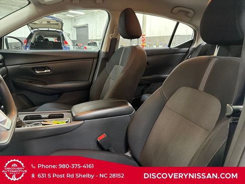 Certified 2024 Nissan Sentra SV FWD image 13