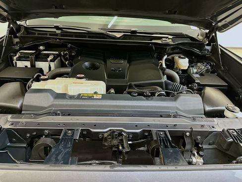 Used 2023 Toyota Tundra SR5 w/ SR5 Convenience Package image 34