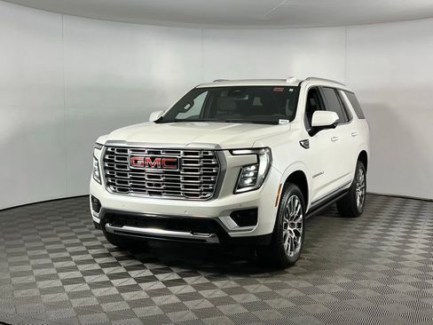 Used 2025 GMC Yukon Denali image 13