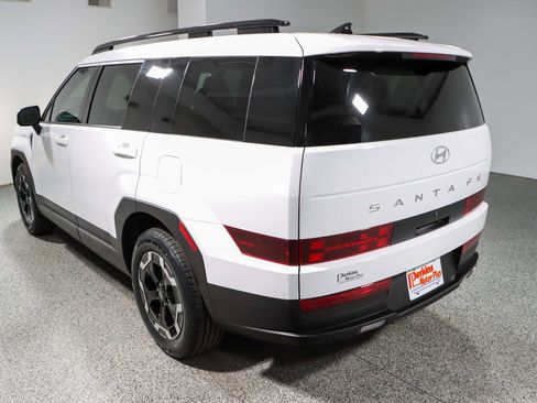 Used 2024 Hyundai Santa Fe SEL image 9