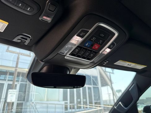 Used 2019 RAM 1500 Limited w/ Advanced Safety Group RWD image 32
