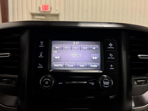 Used 2022 RAM 2500 Tradesman AWD/4WD image 35