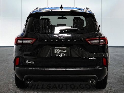 Certified 2025 Ford Escape ST-Line image 6