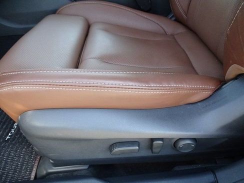 Certified 2022 Subaru Outback Touring image 18