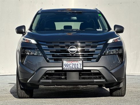 Certified 2025 Nissan Rogue SL w/ SL Premium Package image 10