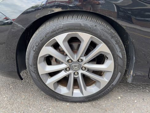Used 2014 Honda Accord Sport image 9